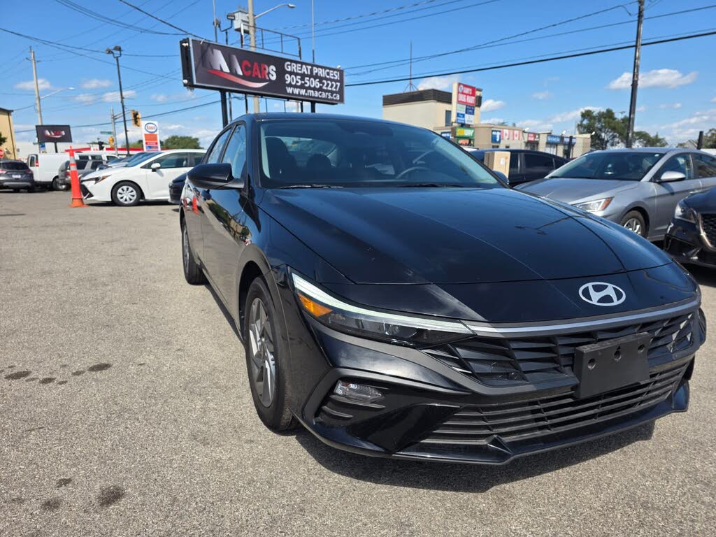 2025 Hyundai Elantra SEL Sport FWD