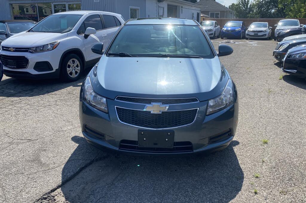2012 Chevrolet Cruze LT Turbo Sedan FWD
