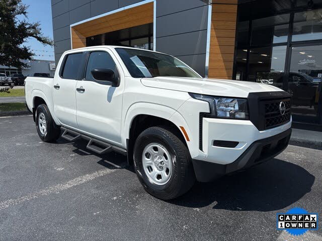 2022 Nissan Frontier S Crew Cab 4WD