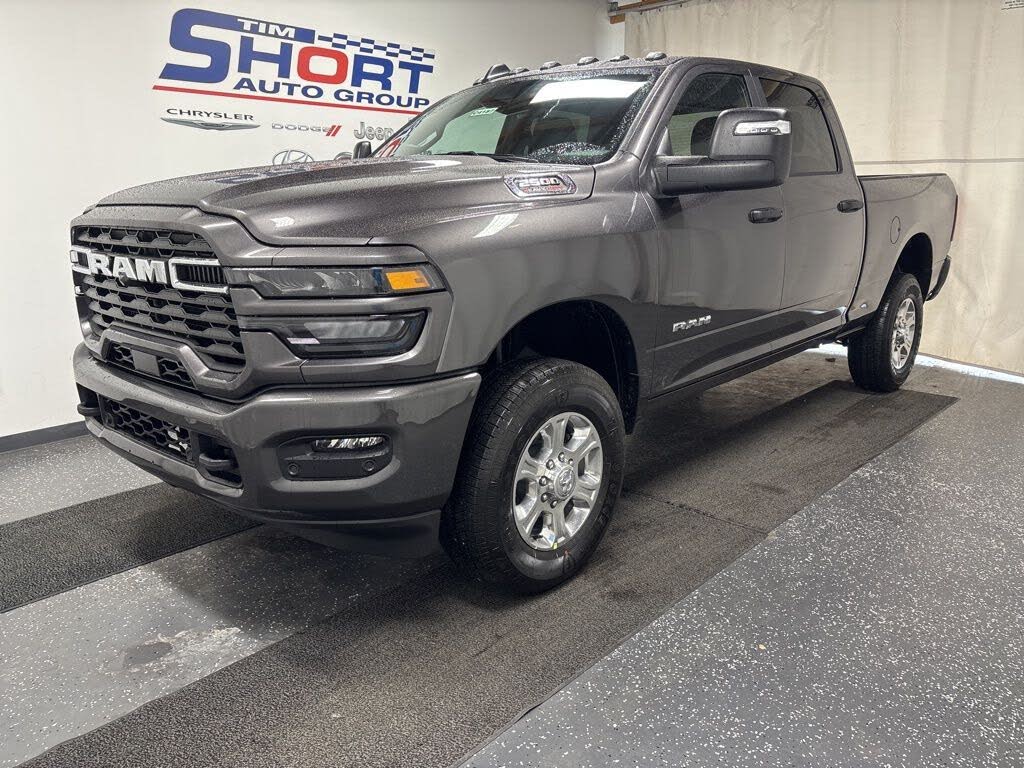 2026 RAM 2500 Big Horn Crew Cab 4WD