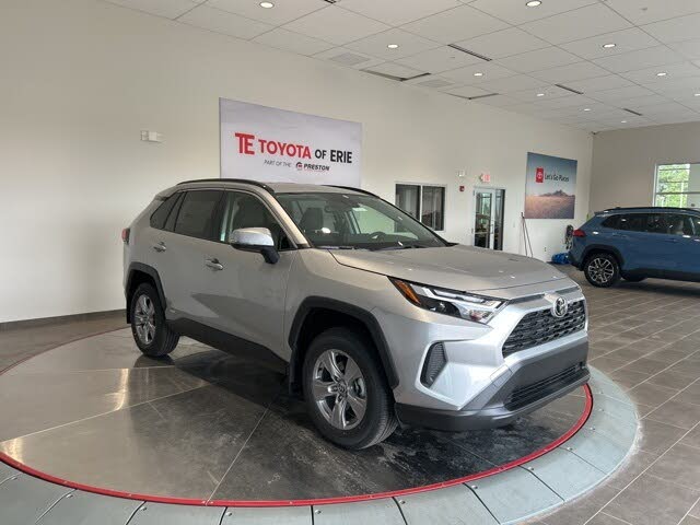 2025 Toyota RAV4 Hybrid XLE AWD