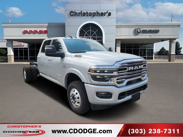 2026 RAM 3500 Chassis Big Horn Crew Cab LB DRW 4WD