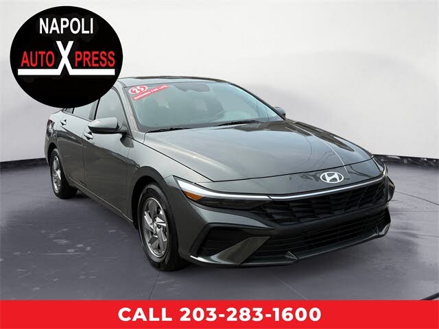 2025 Hyundai Elantra SEL Sport FWD