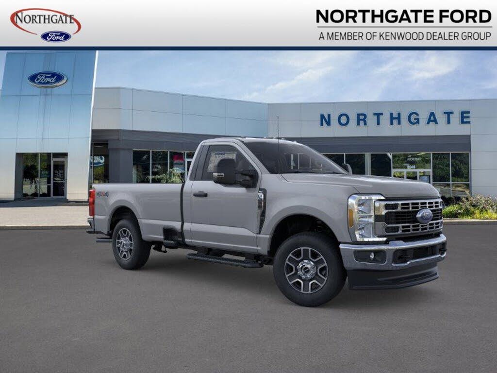 2025 Ford F-250 Super Duty XLT Regular Cab LB 4WD