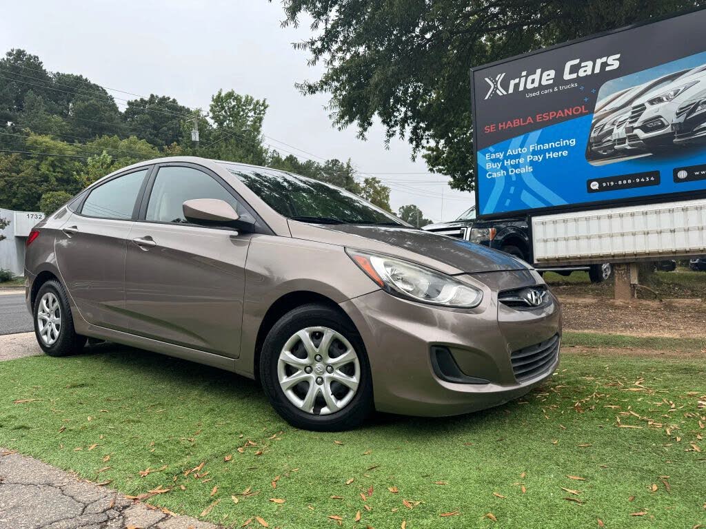 2014 Hyundai Accent GLS Sedan FWD