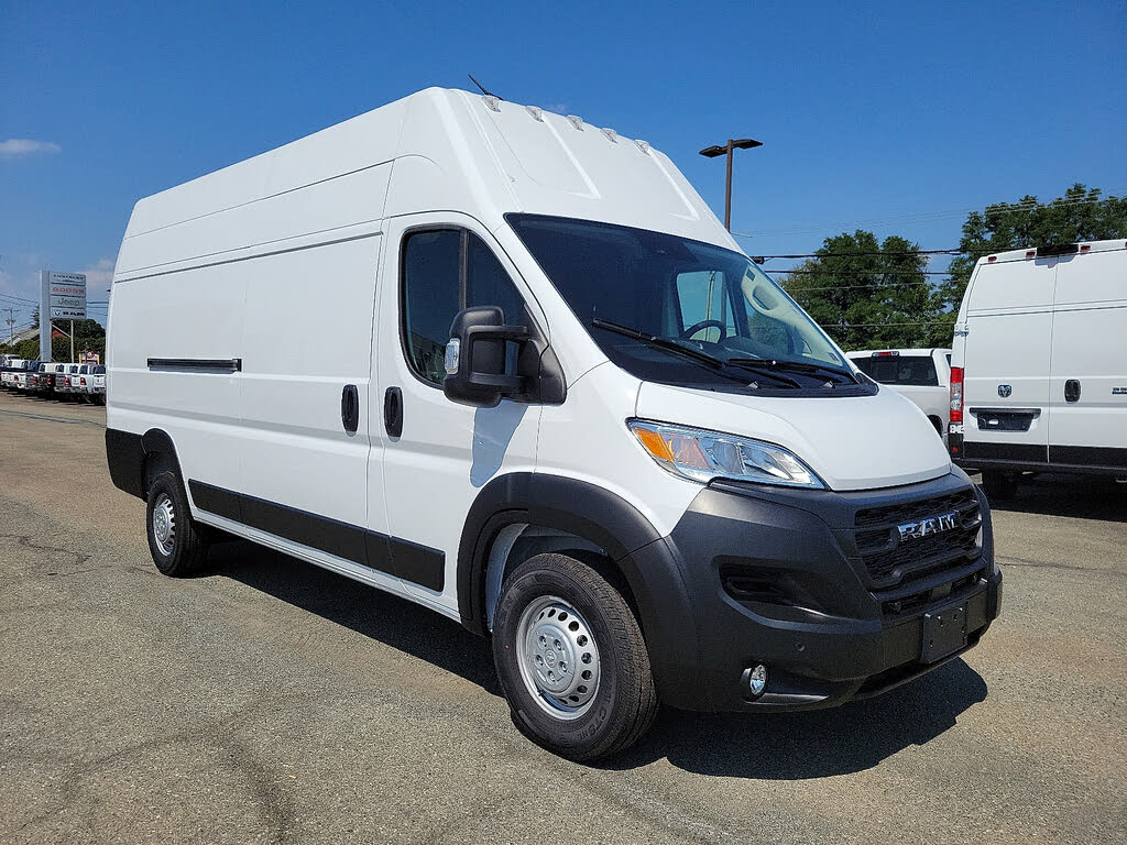 2024 RAM ProMaster 3500 Tradesman 159 Super High Roof Extended Cargo Van without Passenger Seat FWD