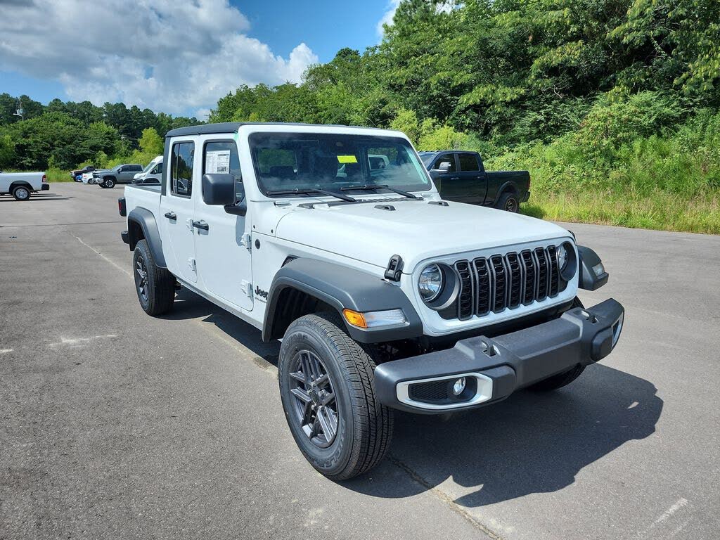 2025 Jeep Gladiator Sport S Crew Cab 4WD