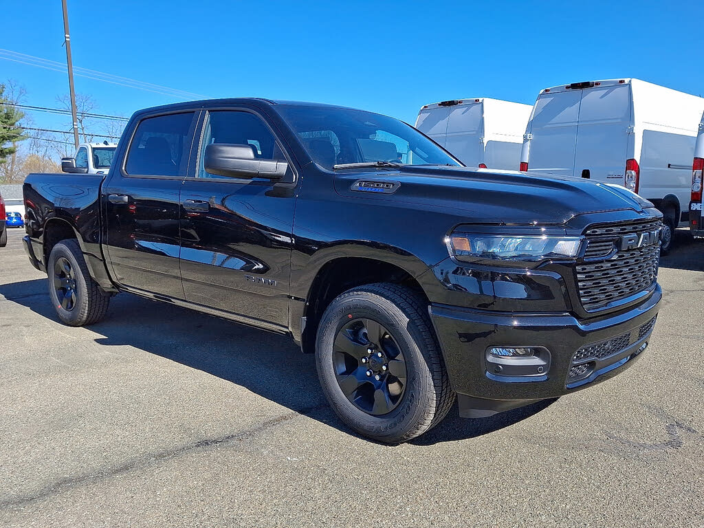 2025 RAM 1500 Tradesman Crew Cab 4WD