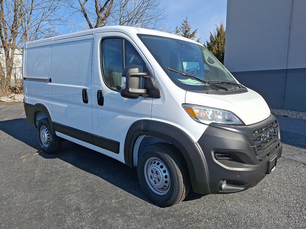 2025 RAM ProMaster 1500 Tradesman 118 Low Roof Cargo Van FWD