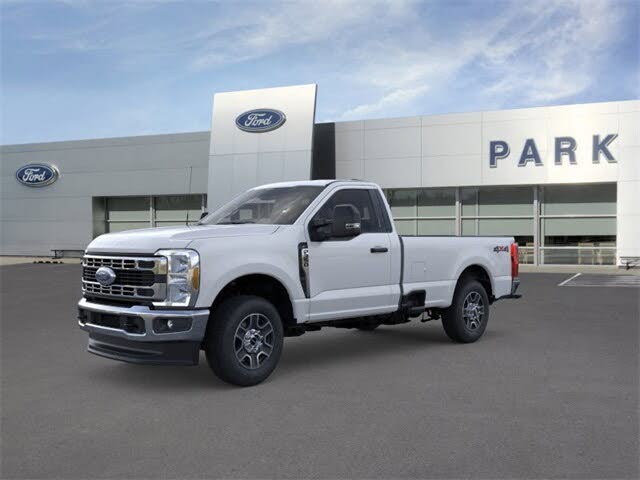 2025 Ford F-350 Super Duty XLT Regular Cab LB 4WD