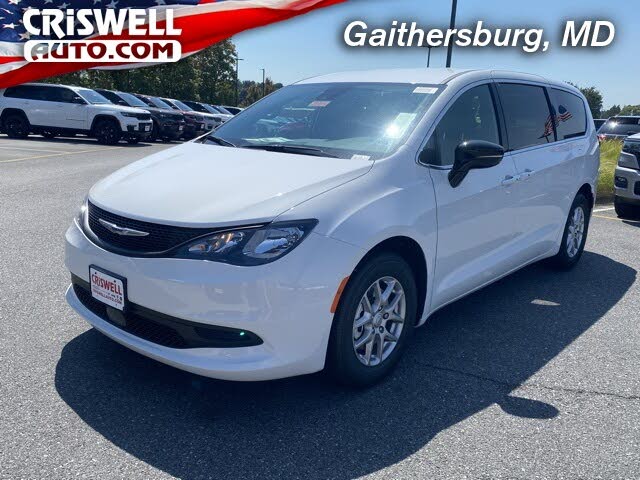 2026 Chrysler Voyager LX FWD