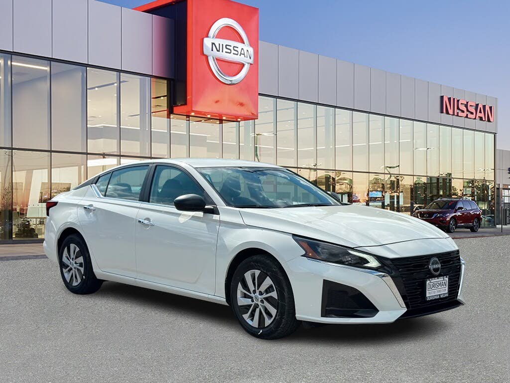 2025 Nissan Altima 2.5 S FWD