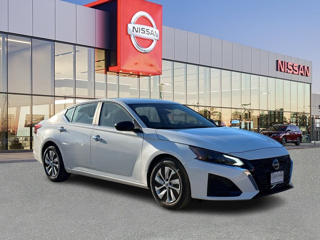 2025 Nissan Altima 2.5 S FWD