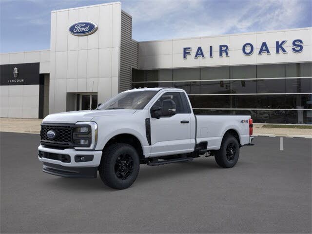 2025 Ford F-250 Super Duty XLT Regular Cab LB 4WD