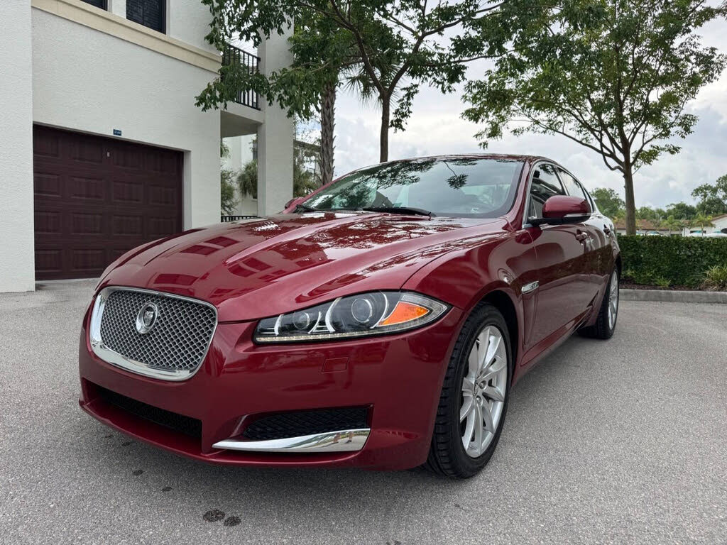 2013 Jaguar XF XF 2.0L I4T RWD
