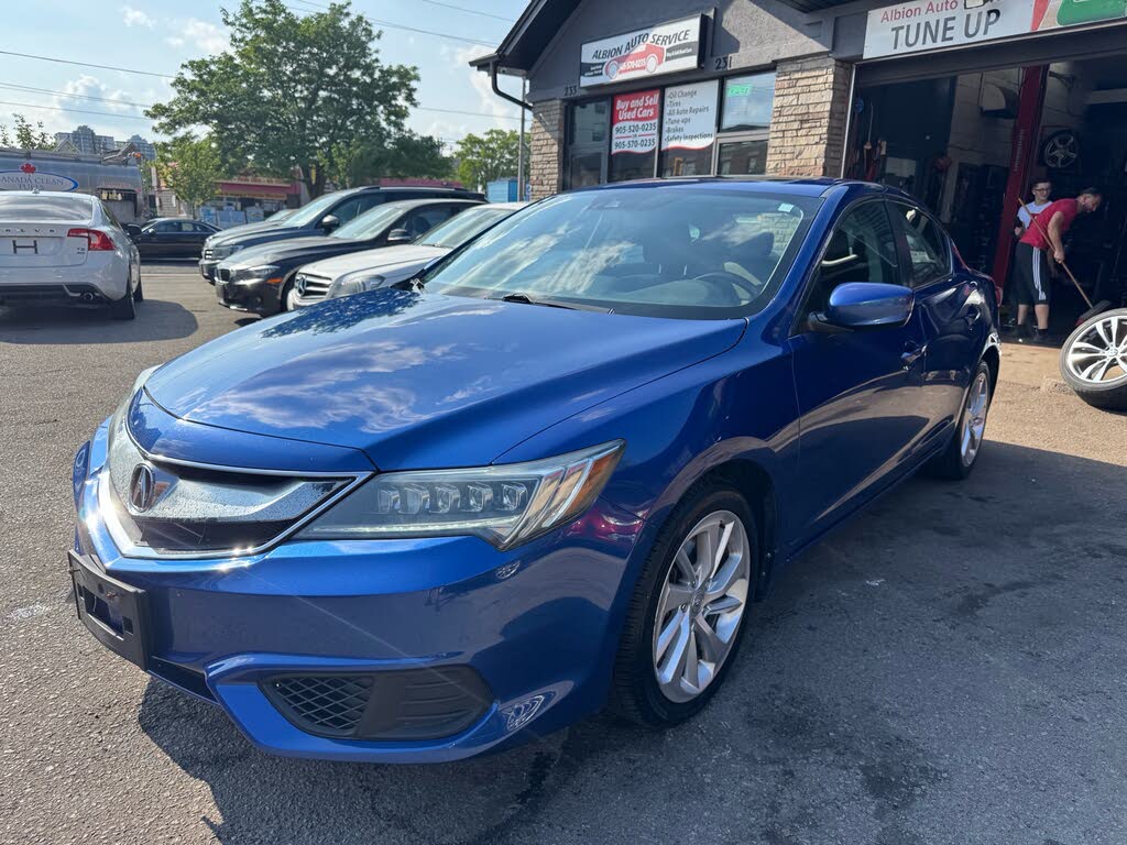 2017 Acura ILX FWD with Technology Plus Package