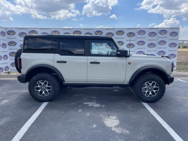 2025 Ford Bronco Badlands 4-Door 4WD