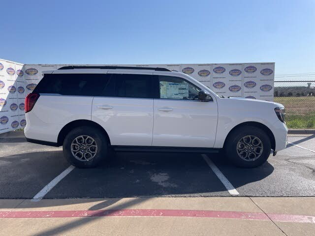 2025 Ford Expedition Active 4WD