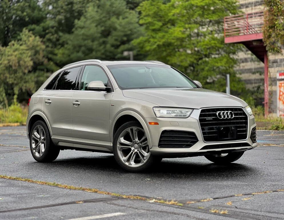2016 Audi Q3 2.0T quattro Prestige