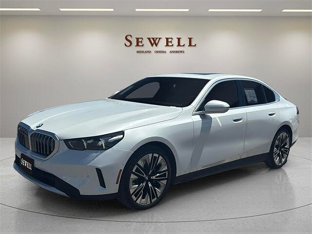2025 BMW 5 Series 530i xDrive
