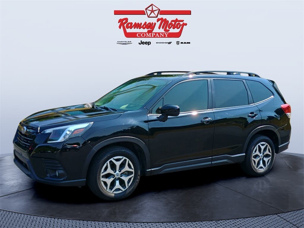 2022 Subaru Forester Premium Crossover AWD