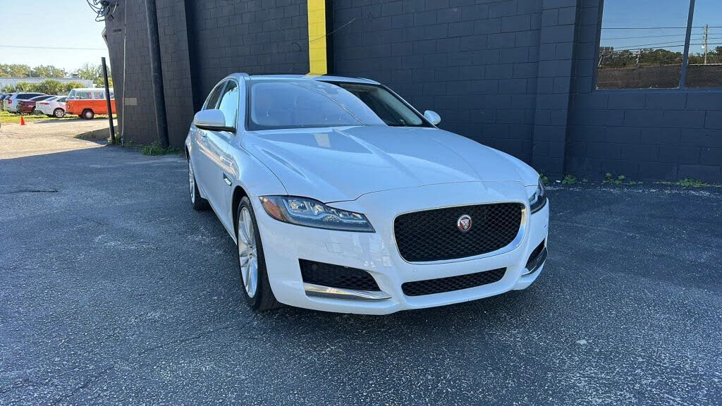 2016 Jaguar XF 35t Prestige RWD
