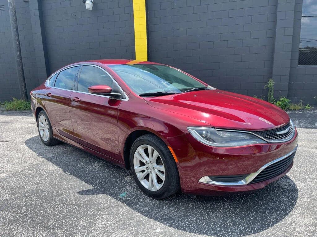 2017 Chrysler 200 Limited Platinum Sedan FWD