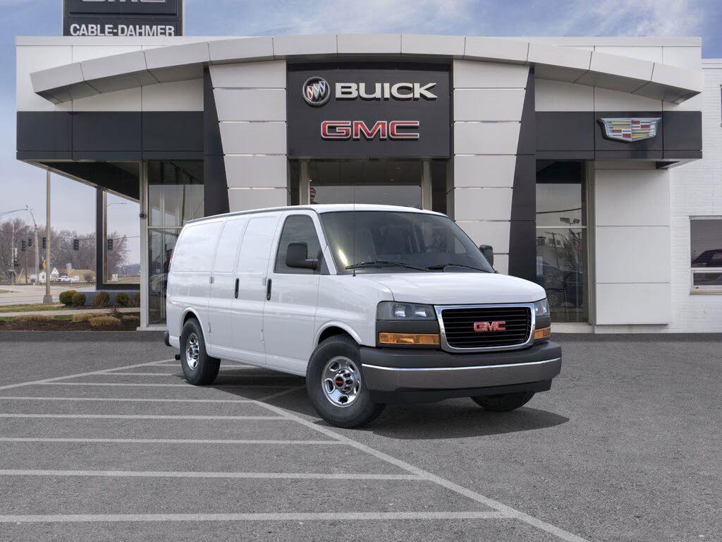 2025 GMC Savana Cargo 2500 RWD