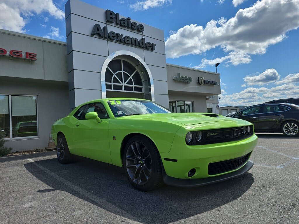 2023 Dodge Challenger R/T Scat Pack RWD
