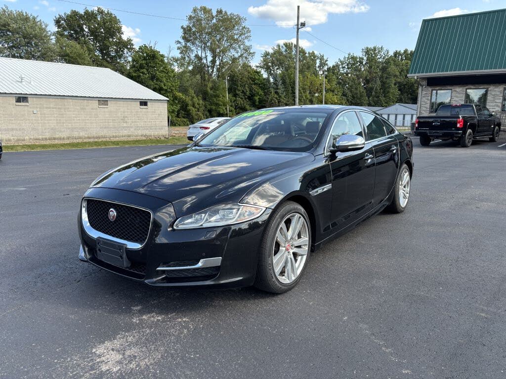 2017 Jaguar XJ-Series XJ R-Sport AWD