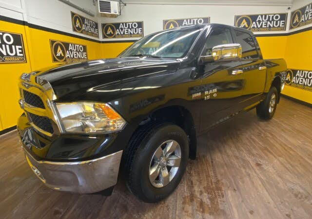RAM 1500 ST Crew Cab 4WD 2017