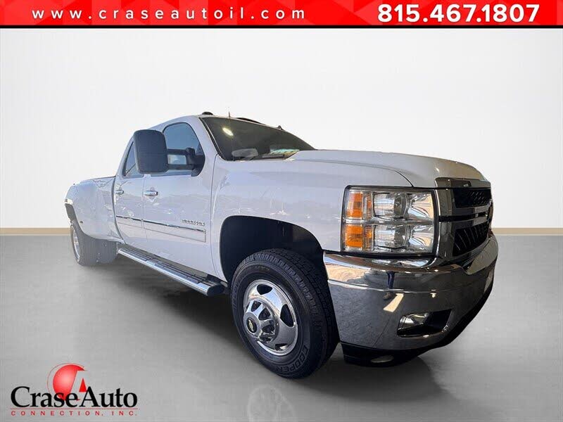 2014 Chevrolet Silverado 3500HD LT Crew Cab RWD