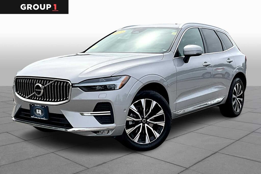 2023 Volvo XC60 B5 Plus Bright Theme AWD