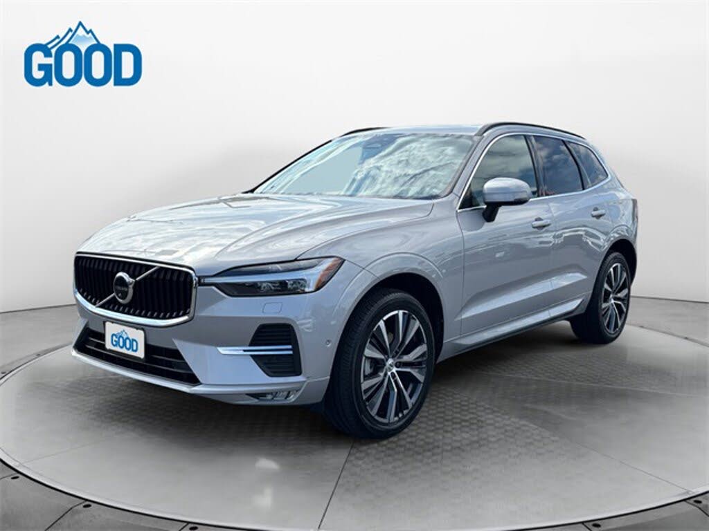2022 Volvo XC60 B5 Momentum AWD