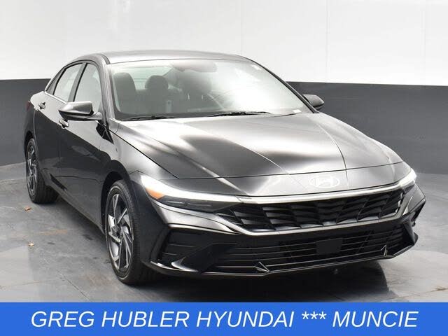 2025 Hyundai Elantra SEL Convenience FWD