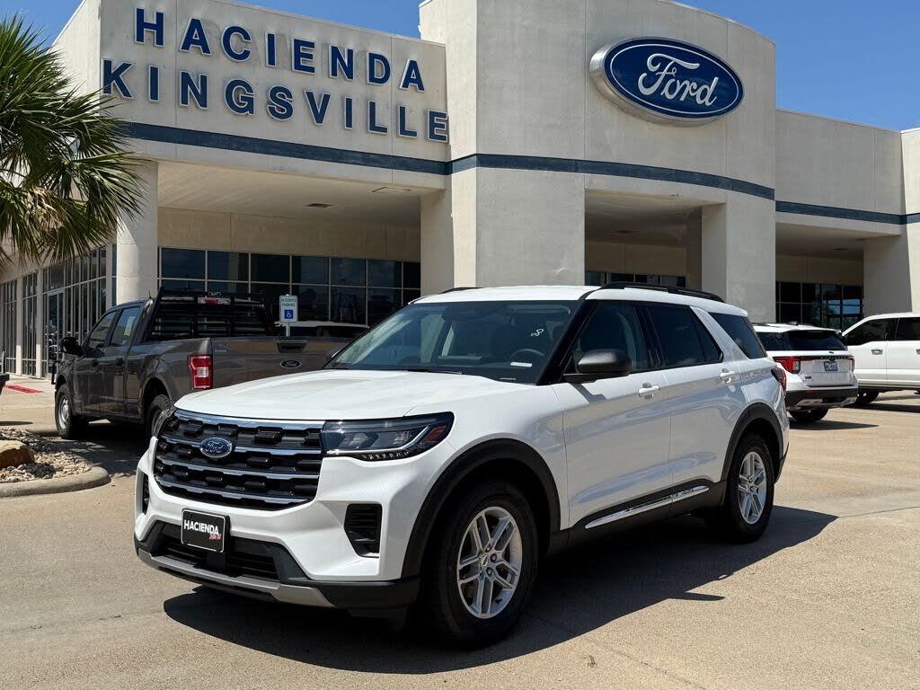 2025 Ford Explorer Active RWD