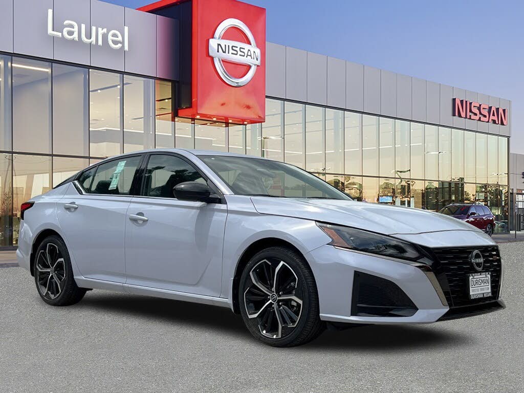 2025 Nissan Altima 2.5 SR FWD