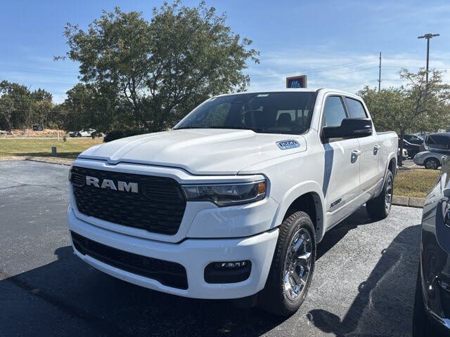 2025 RAM 1500 Big Horn Crew Cab 4WD