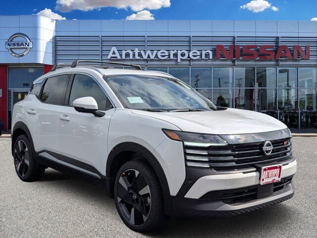 2025 Nissan Kicks SR AWD