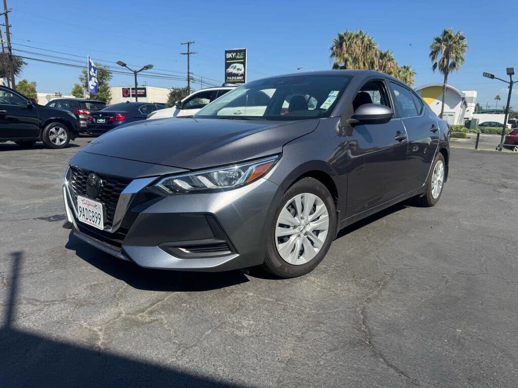 2022 Nissan Sentra S FWD