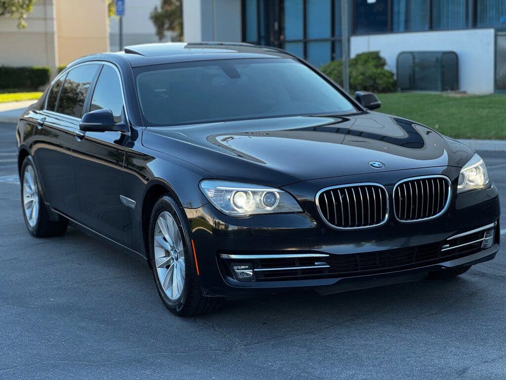 2013 BMW 7 Series 740Li RWD