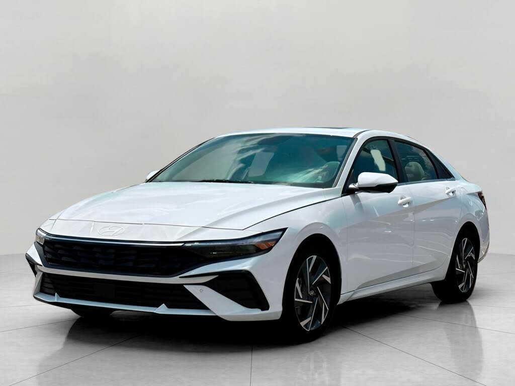 2025 Hyundai Elantra Limited FWD