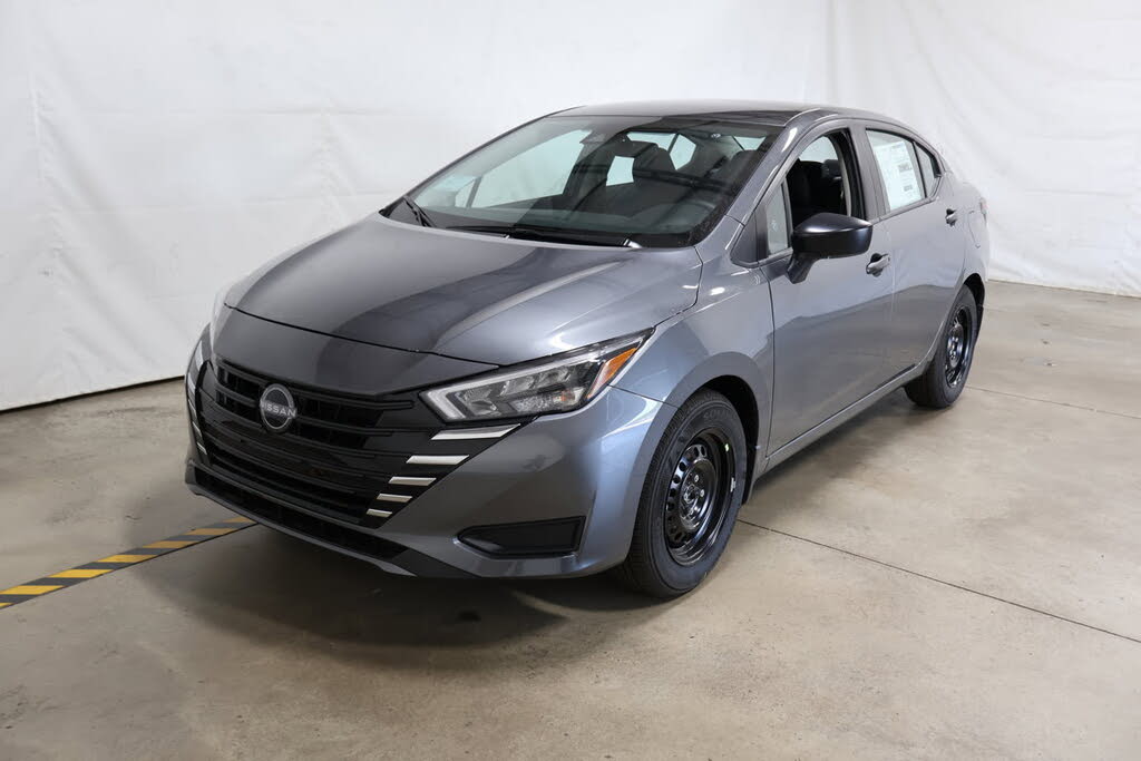 2025 Nissan Versa S FWD