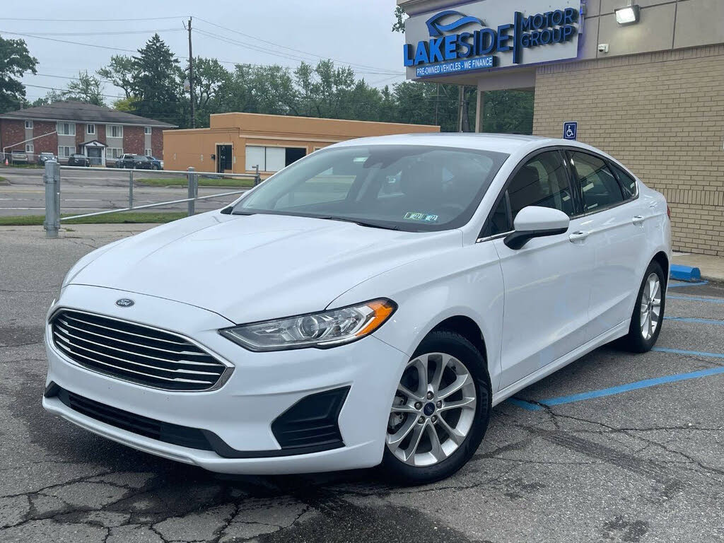 2019 Ford Fusion SE