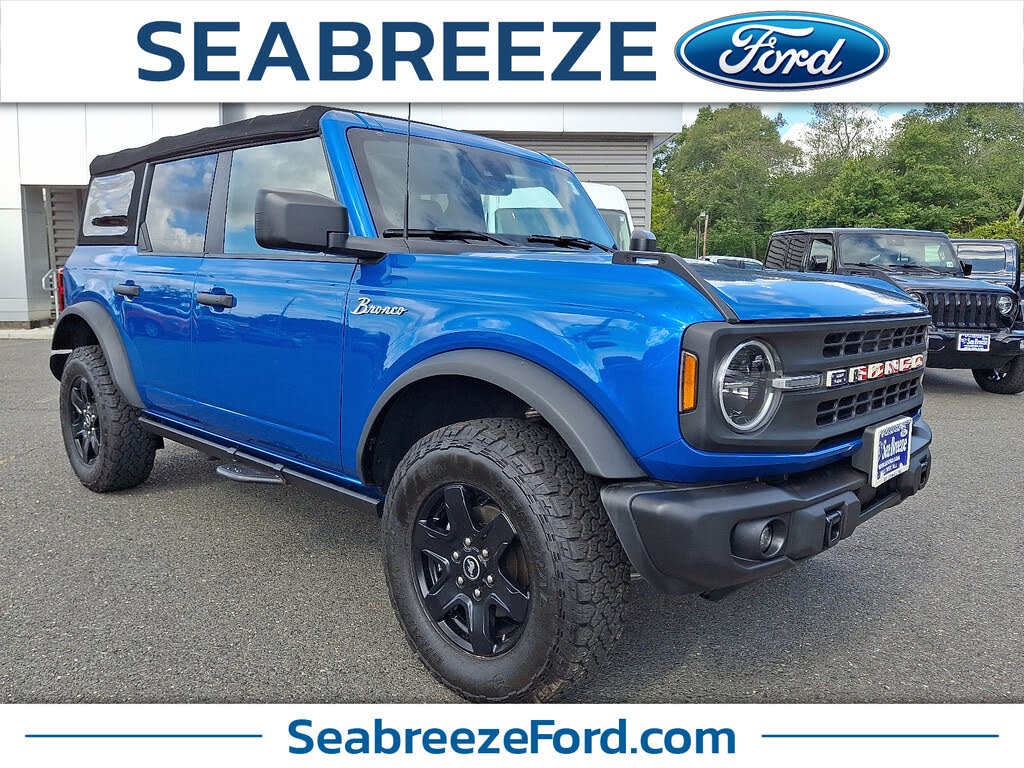 2022 Ford Bronco Black Diamond 4-Door 4WD