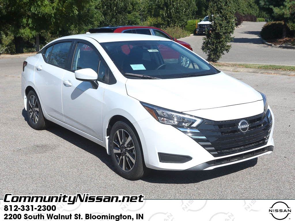 2025 Nissan Versa SV FWD