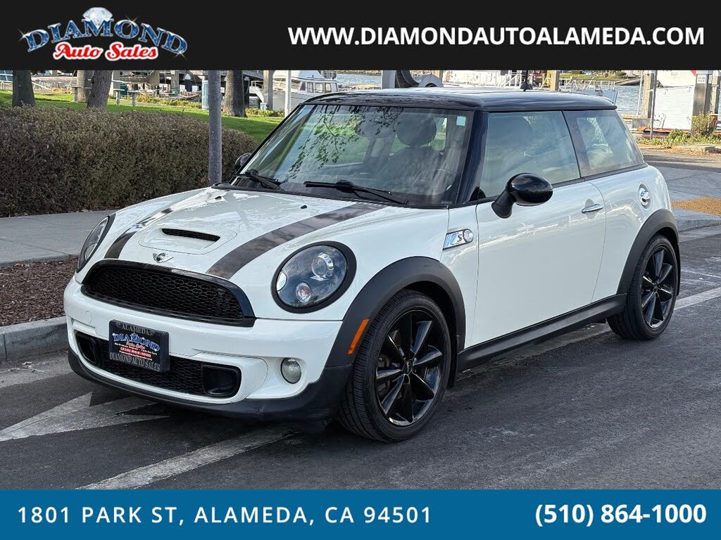 2011 MINI Cooper S Hatchback