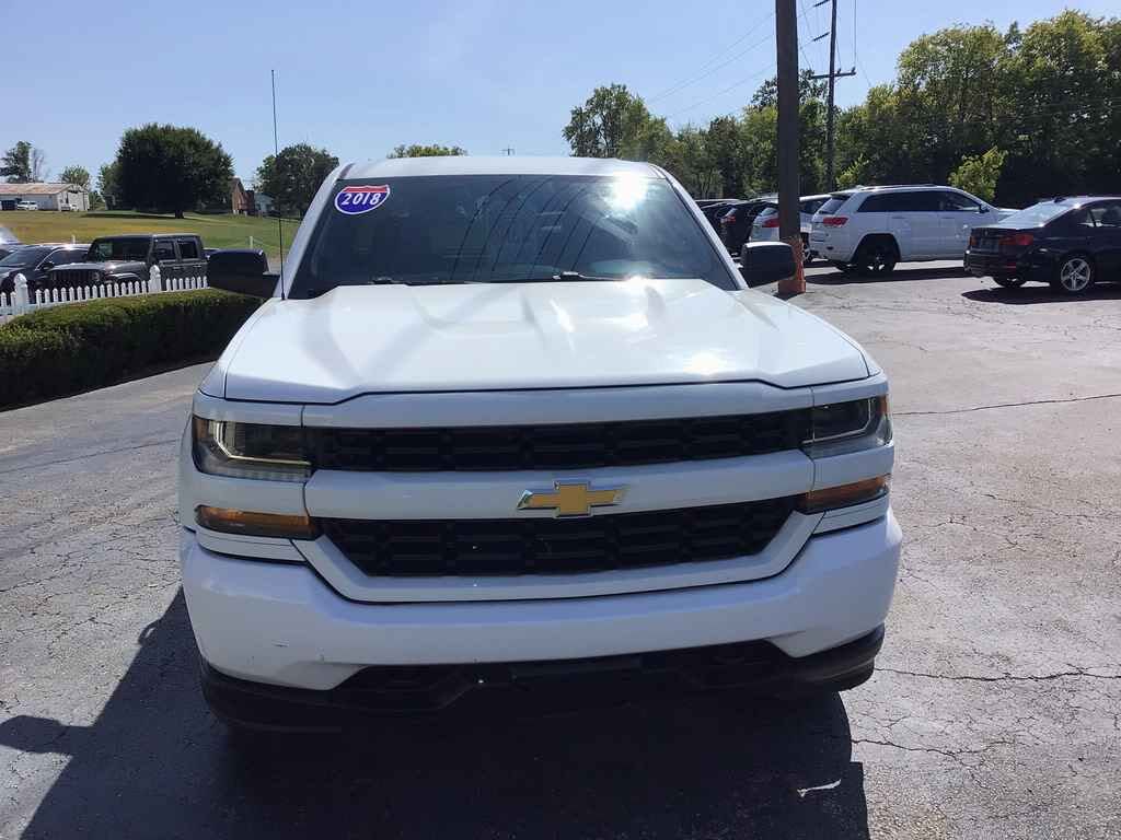 2018 Chevrolet Silverado 1500 Custom Double Cab 4WD