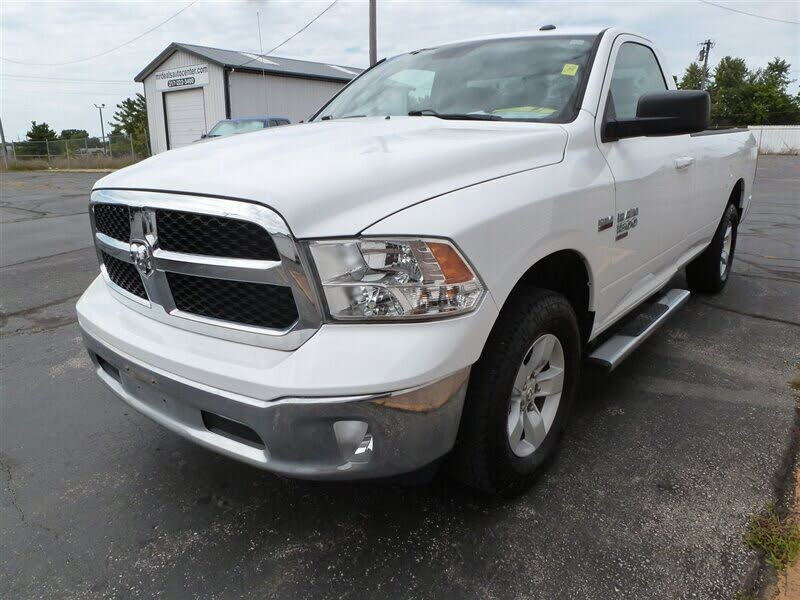 2019 RAM 1500 Classic SLT LB 4WD