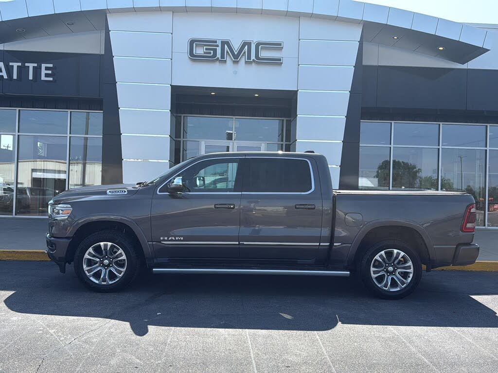 2024 RAM 1500 Limited Crew Cab 4WD